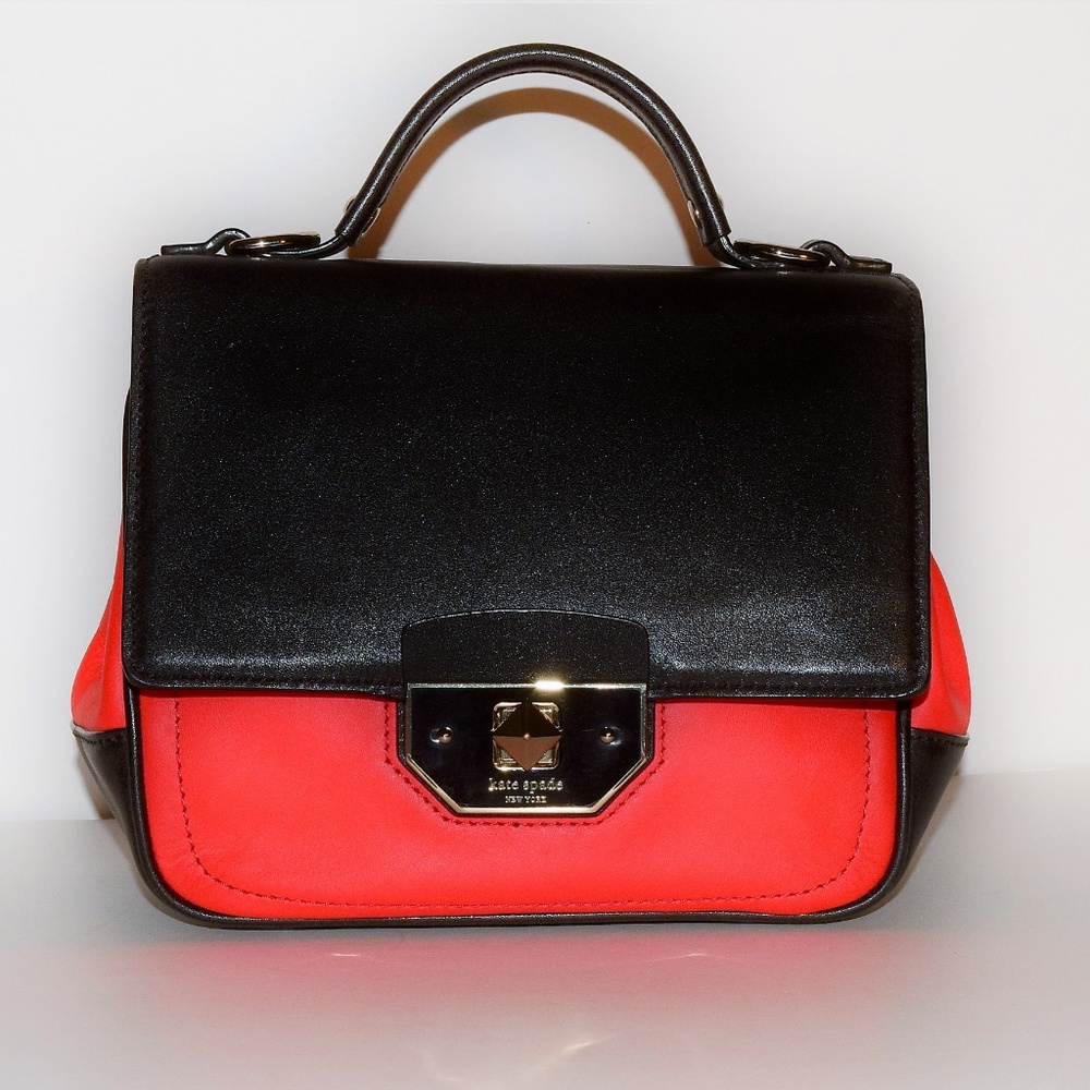 ♠️Kate Spade Black & Red Purse w/ detachable strap - Picture 2 of 7